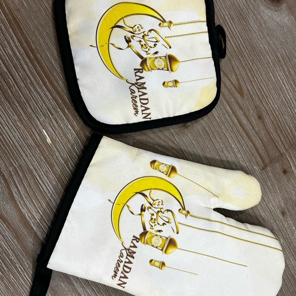 Ramadan oven mitts - Picture 4 of 4